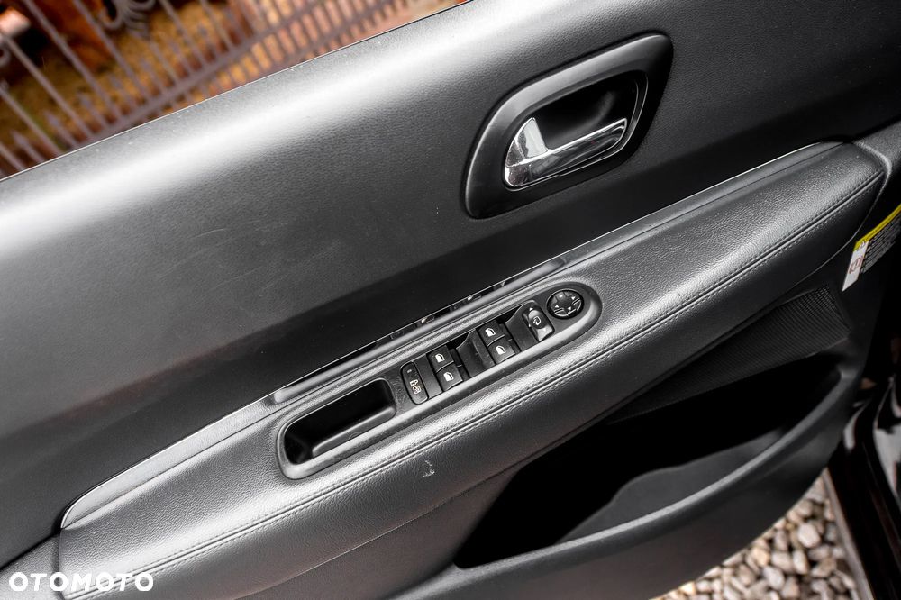 Peugeot 3008 155 THP Platinum - 26