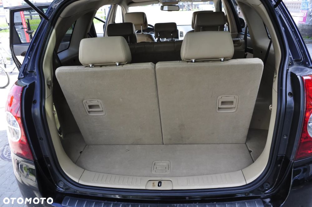 Chevrolet Captiva 2.4 LS 5os - 10