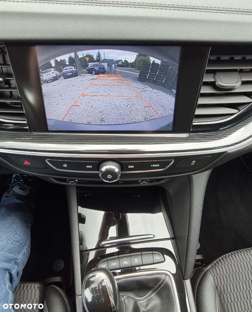 Opel Insignia - 12