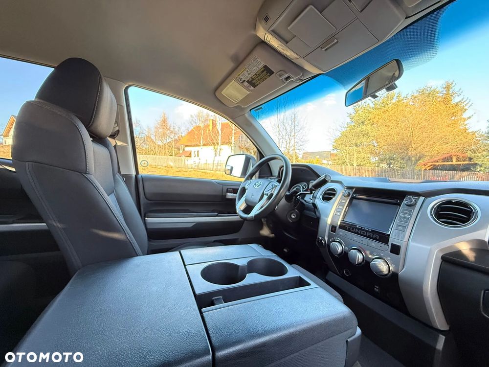 Toyota Tundra 5.7 4x4 Double Cab Limited - 29