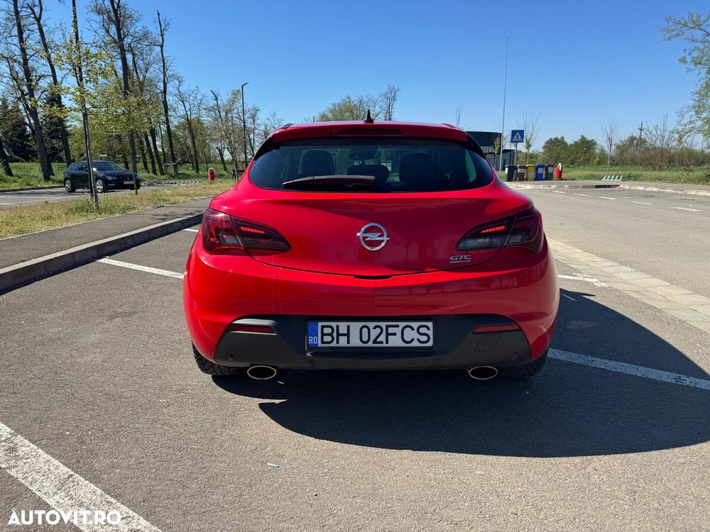 Opel Astra 1.6 Turbo - 6