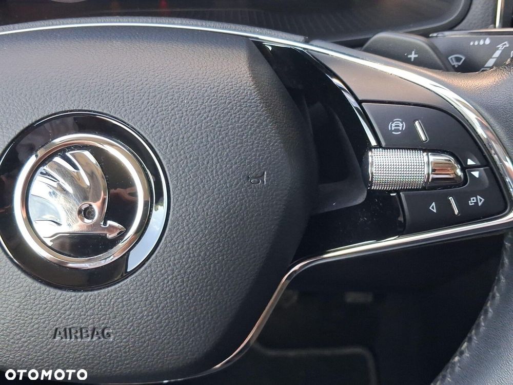 Skoda Karoq 1.5 TSI ACT GPF 4x2 Style DSG - 29