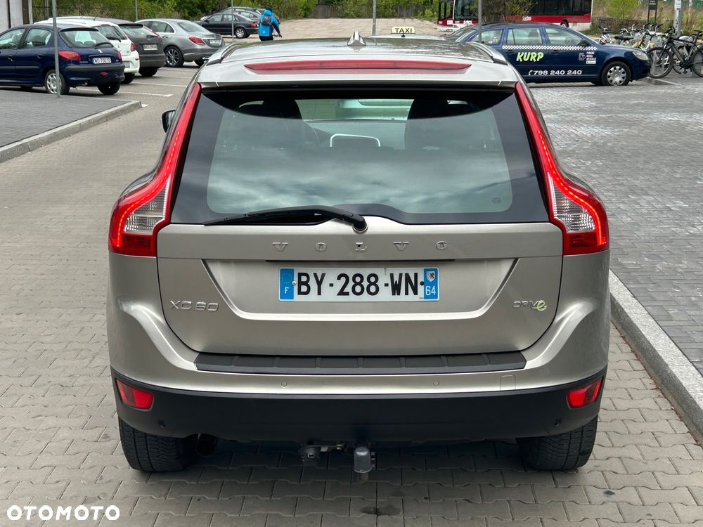 Volvo XC 60 DRIVe Summum - 12