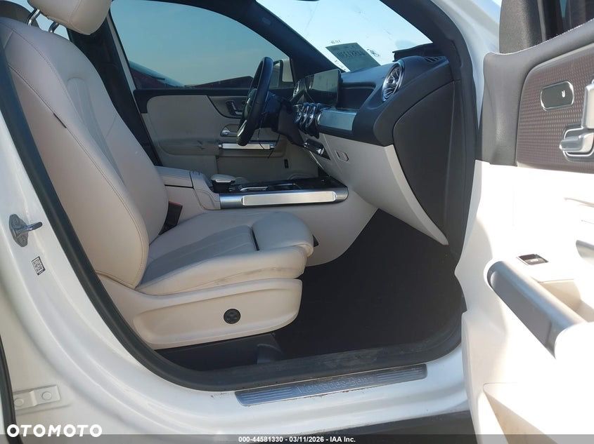 Mercedes-Benz GLB 250 8G-DCT Progressive - 6