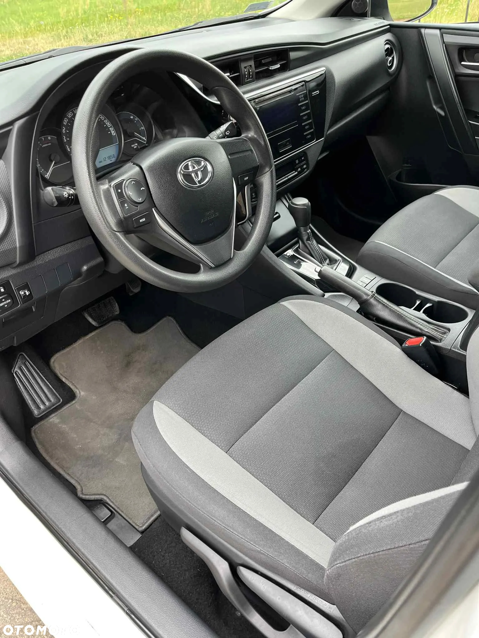 Toyota Auris 1.6 Active MS - 14