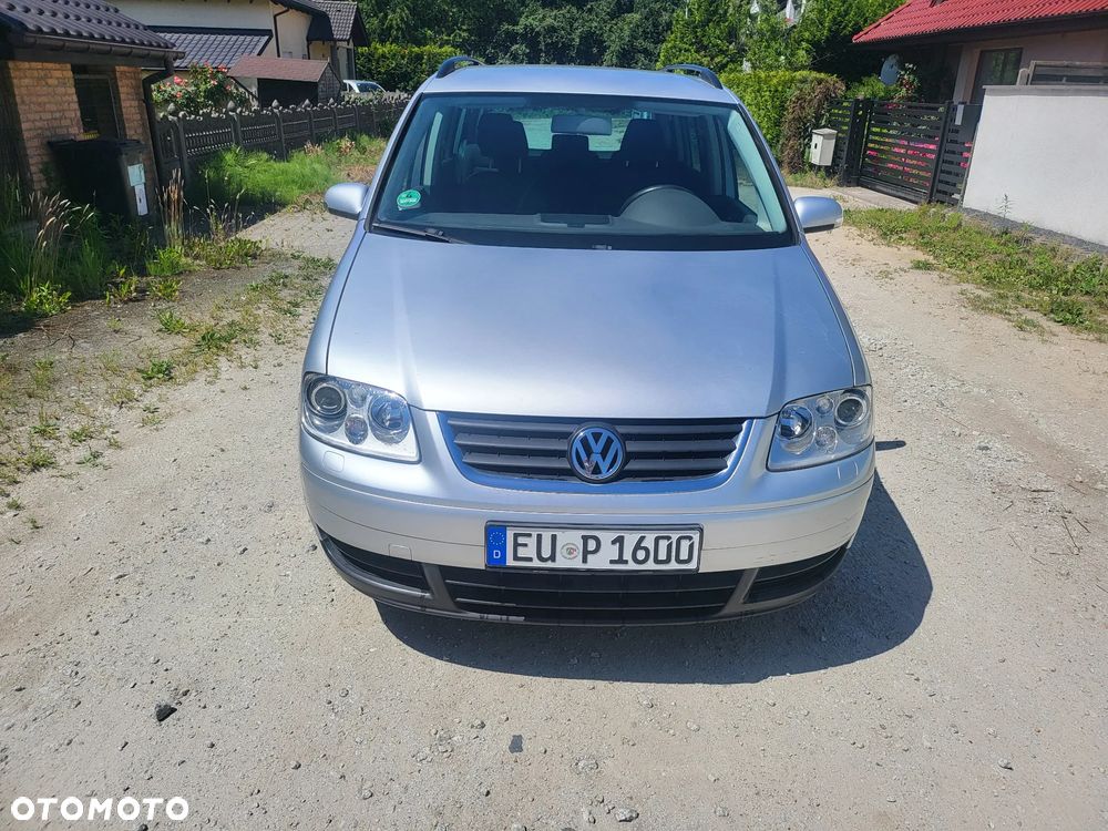 Volkswagen Touran 1.6 - 2