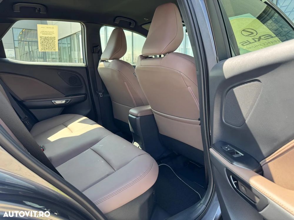 Lexus LBX 1.5 HEV 4x2 CVT Elegant - 24