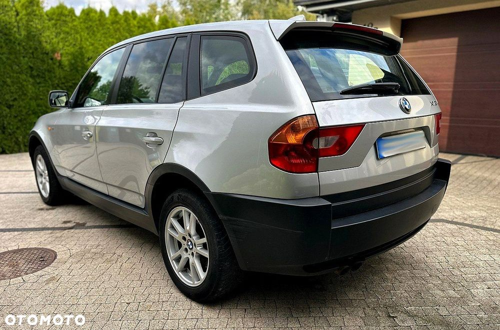 BMW iX3 - 14