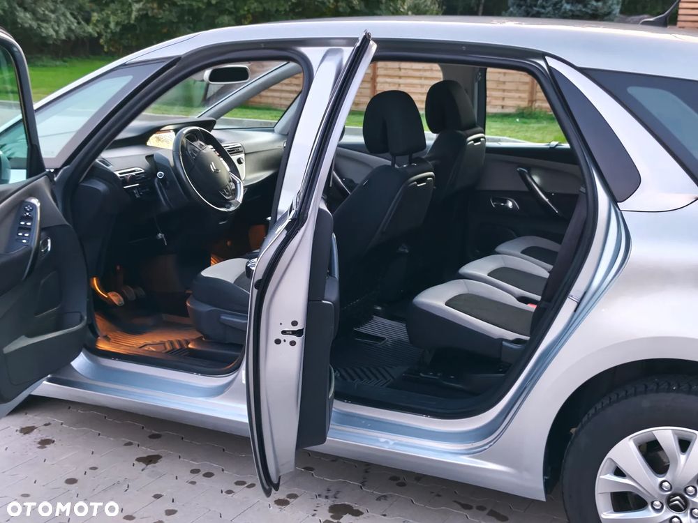 Citroën C4 Picasso 1.6 e-HDi Intensive - 8
