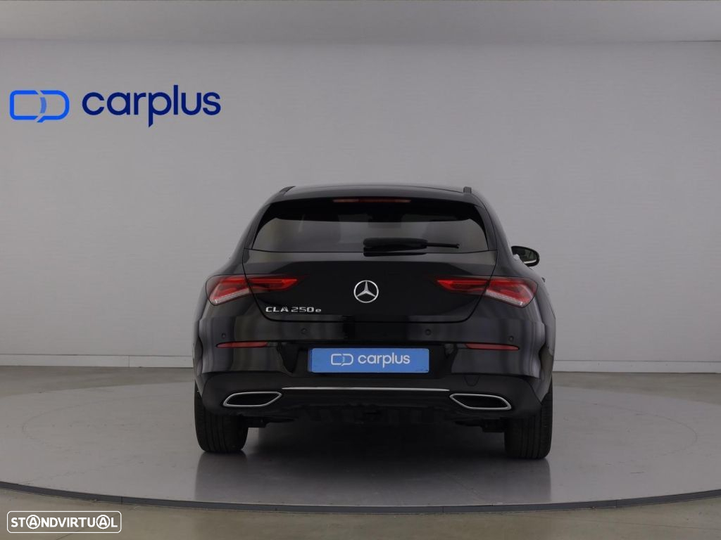 Mercedes-Benz CLA 250 e Shooting Brake Style Plus - 6