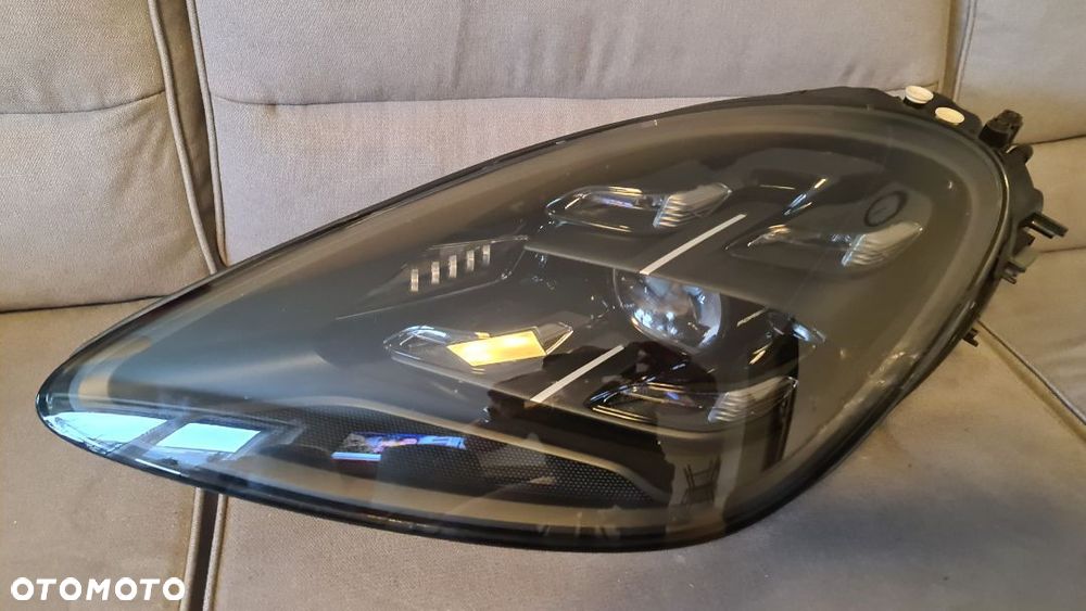Porsche Cayenne 9Y0 lampa full led prawa lewa zderzak maska - 5