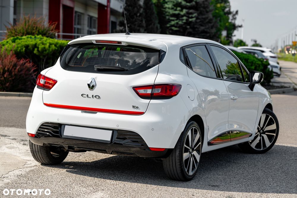 Renault Clio TCe 90 Limited - 13