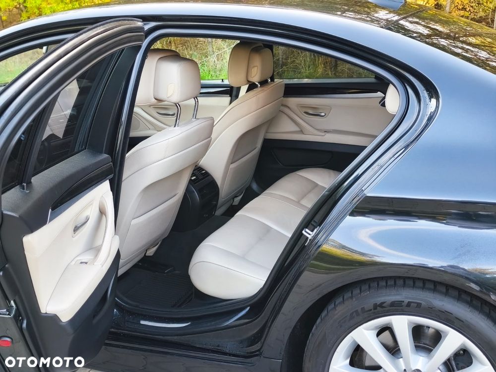 BMW Seria 5 - 12