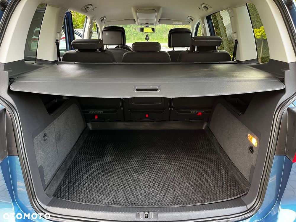 Volkswagen Touran 2.0 TDI DPF Cup - 20