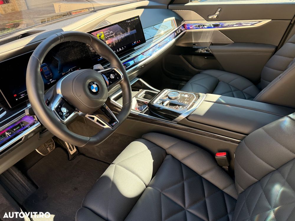 BMW Seria 7 740d xDrive MHEV - 6