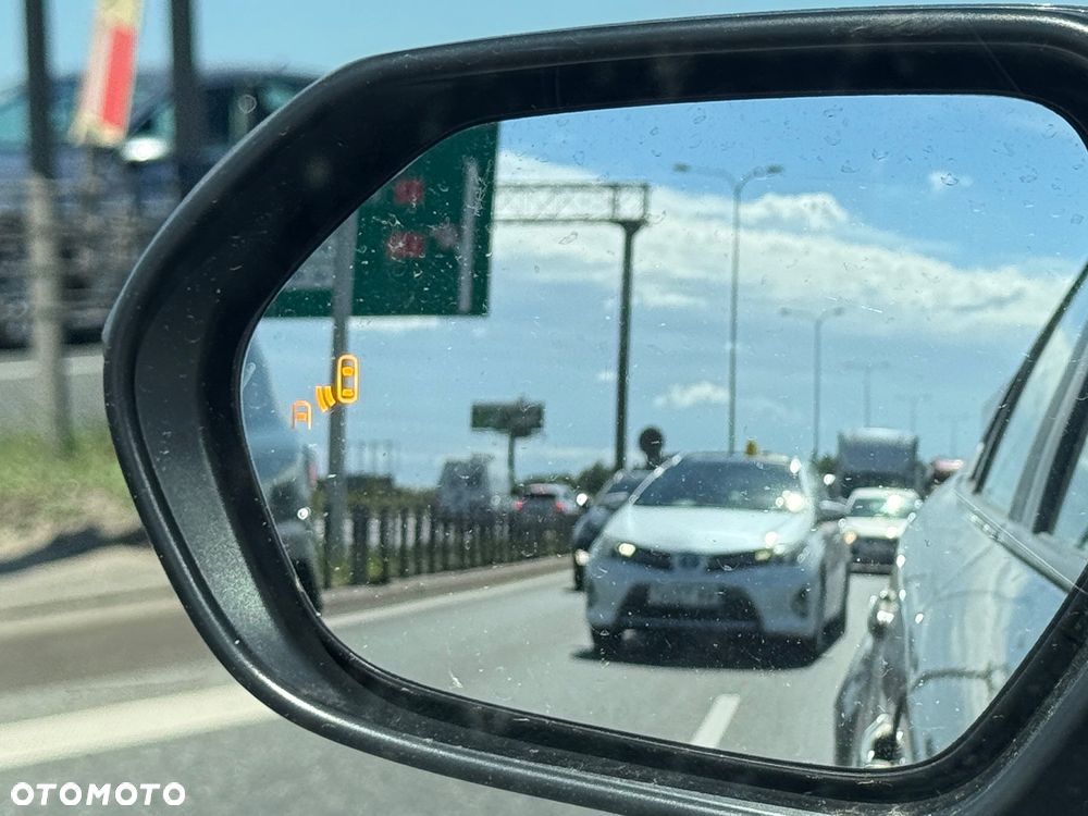Toyota Corolla - 15