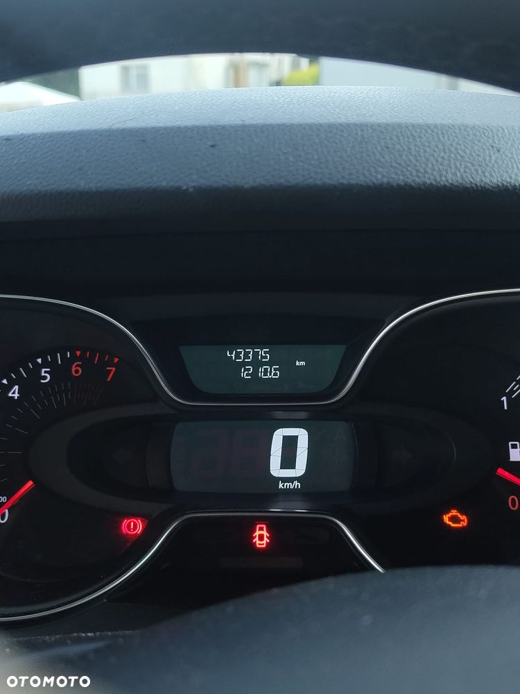 Renault Captur 1.2 Energy TCe Zen - 10