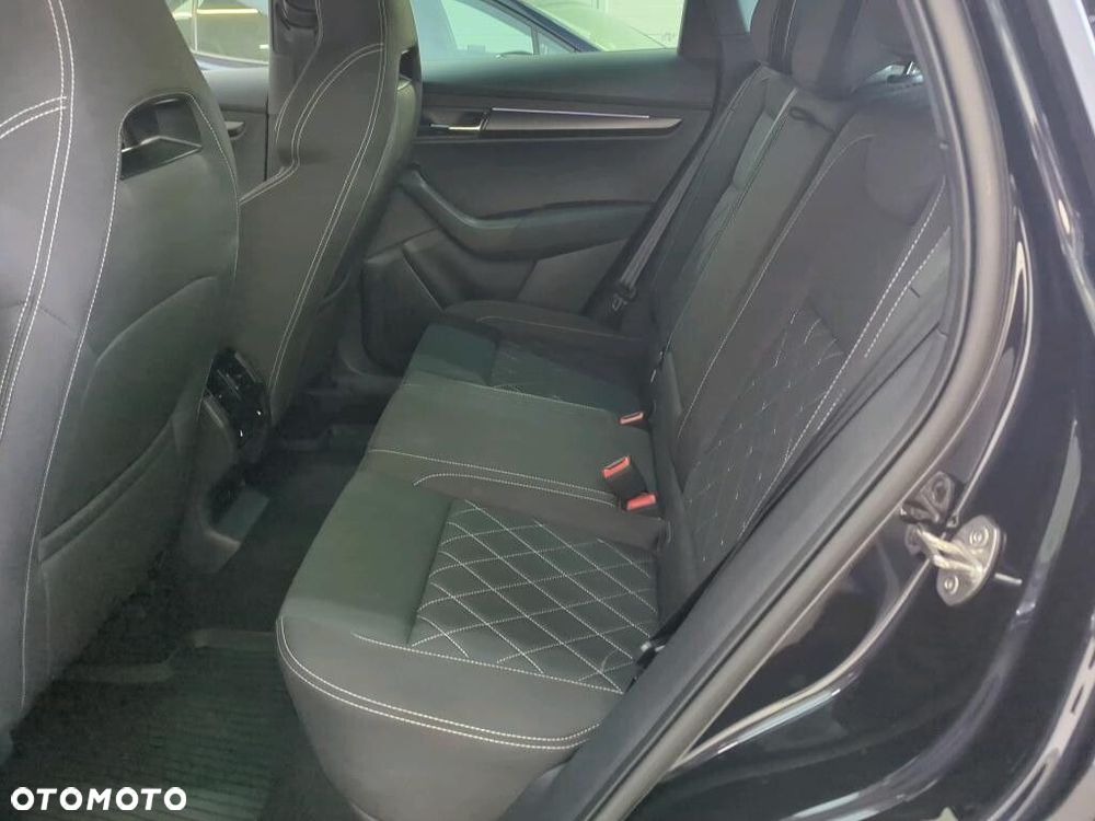 Skoda Karoq 1.5 TSI ACT 4x2 Sportline DSG - 4