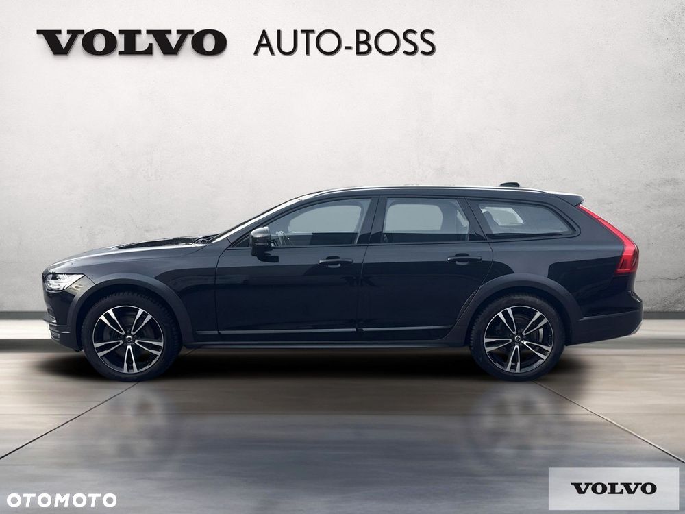 Volvo V90 Cross Country - 2