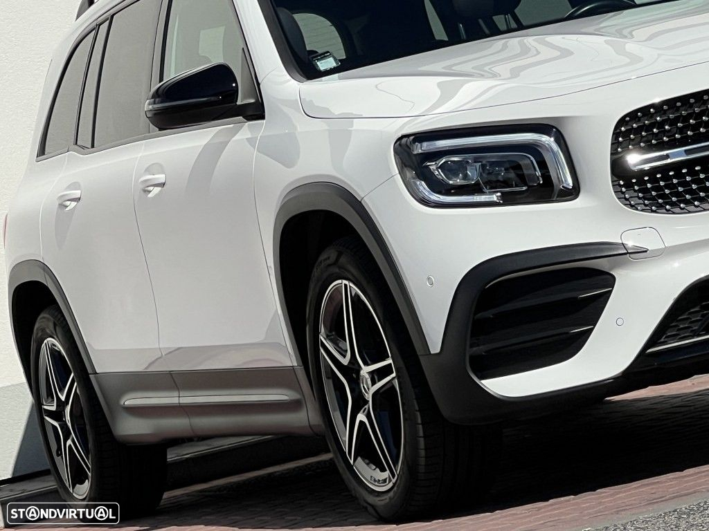 Mercedes-Benz GLB 180 d AMG Line - 32