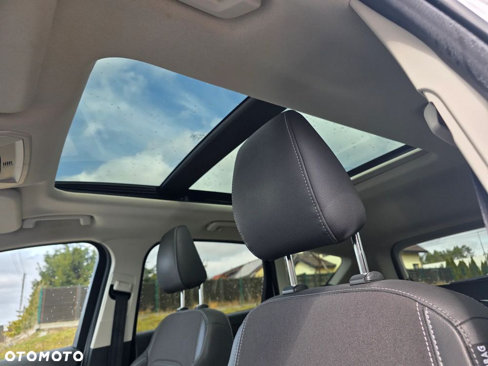 Ford Kuga 1.5 EcoBoost 2x4 Titanium - 10