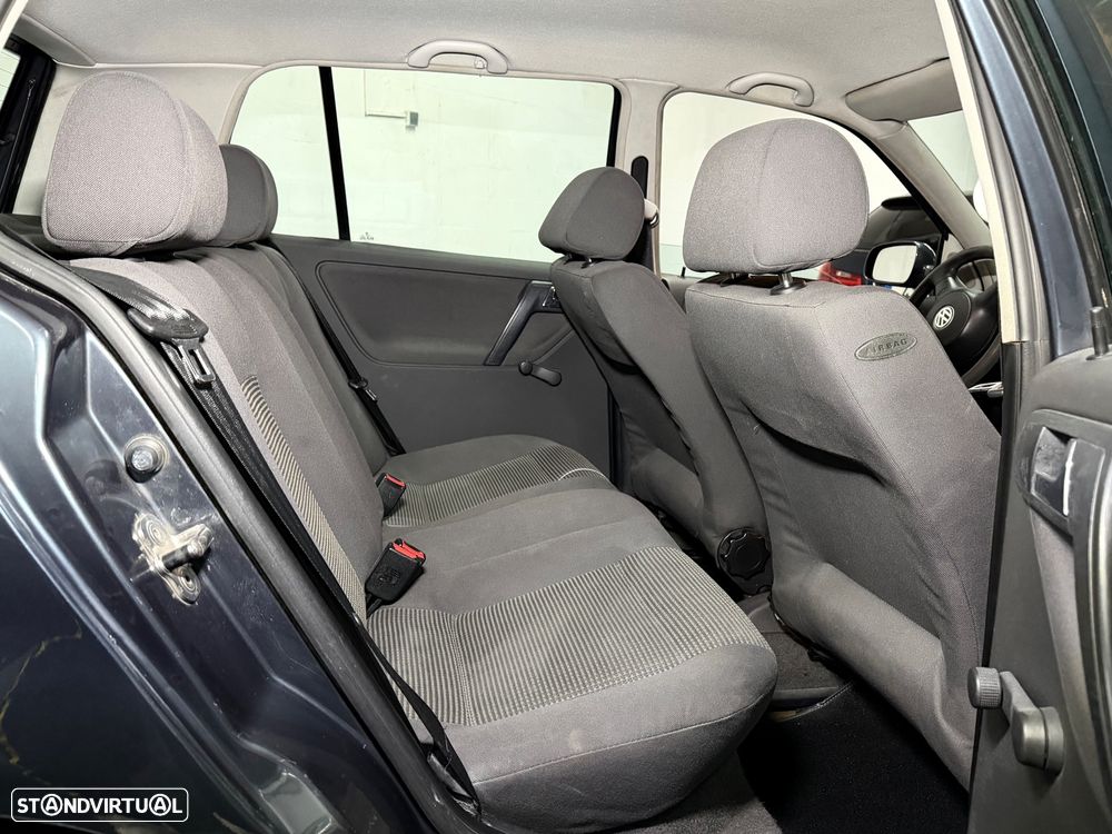 VW Polo 1.4 TDi Highline - 10