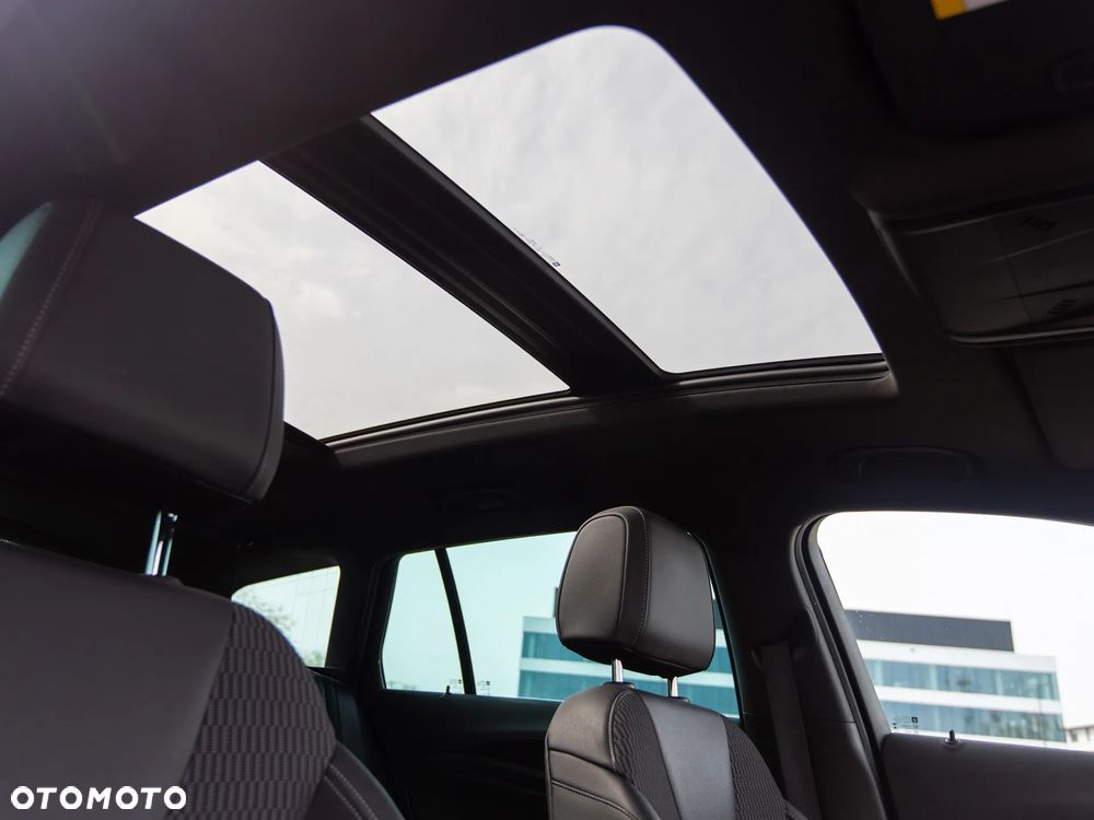 Opel Insignia 2.0 CDTI Elegance S&S - 22