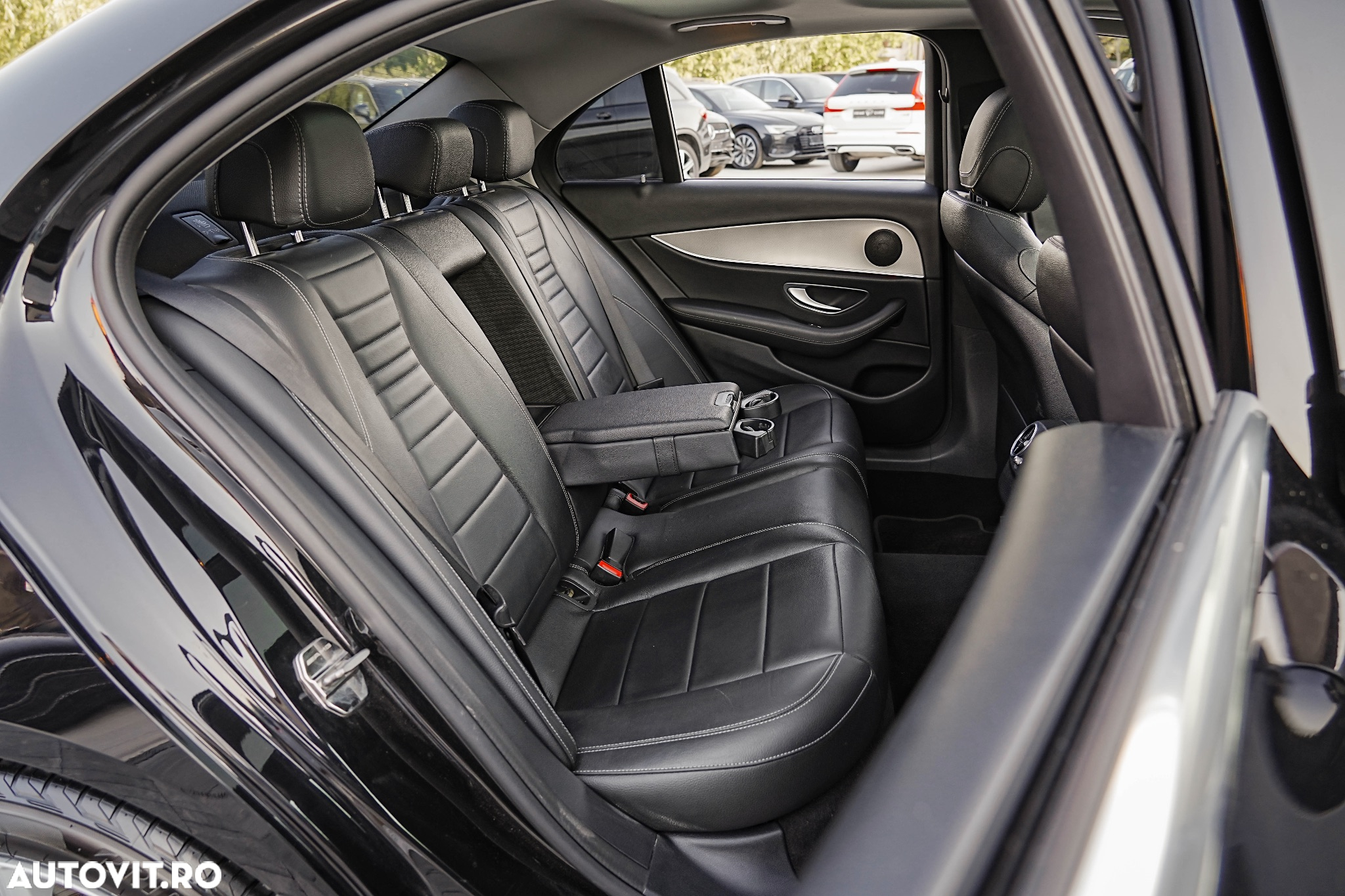 Mercedes-Benz E 220 d 9G-TRONIC Avantgarde - 25