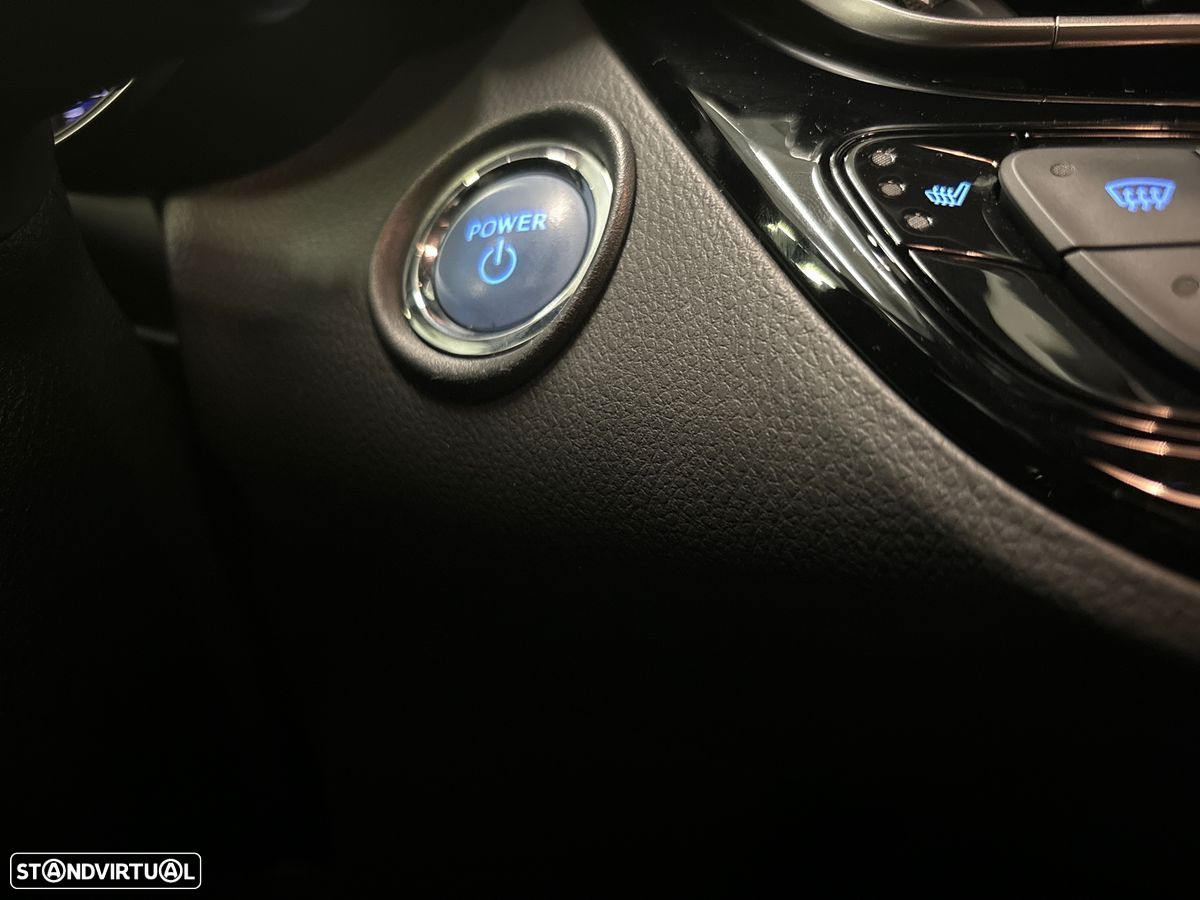 Toyota C-HR 1.8 Hybrid Square Collection - 17