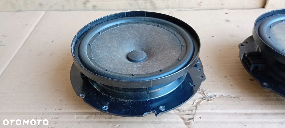 Głośnik drzwi lewy prawy przód VW Golf V 3D - 3