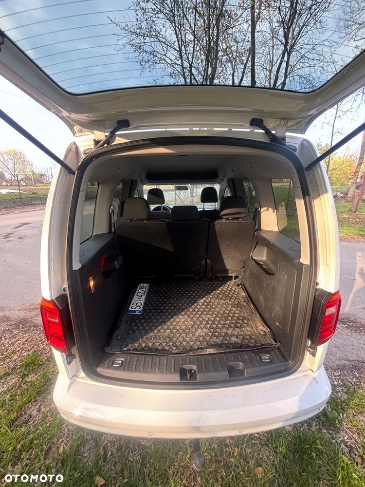 Volkswagen Caddy 2.0 TDI Comfortline - 12