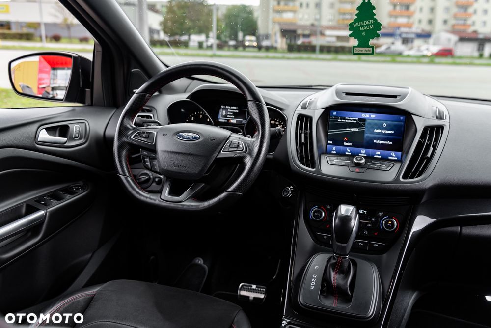 Ford Kuga 2.0 TDCi 4x4 ST-Line - 27