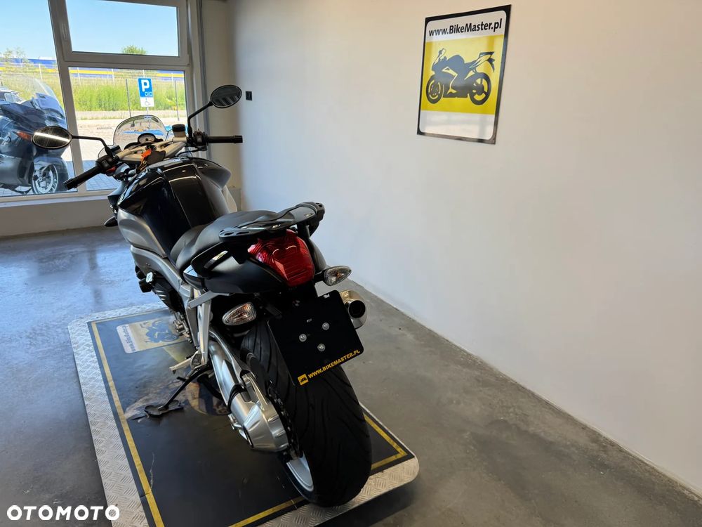 BMW K - 7