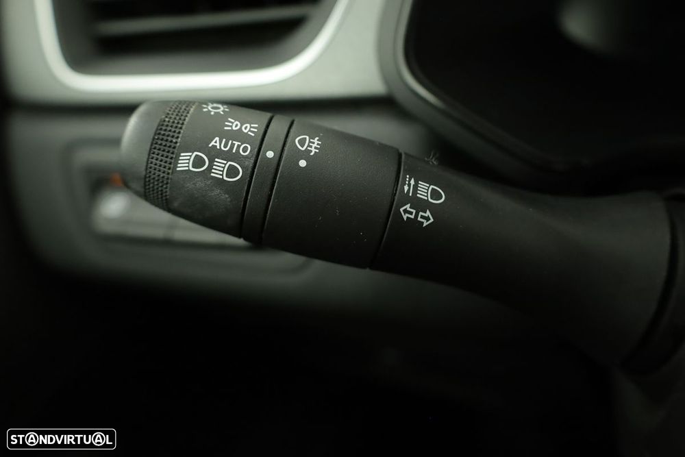 Renault Captur 1.0 TCe Techno Bi-Fuel - 16