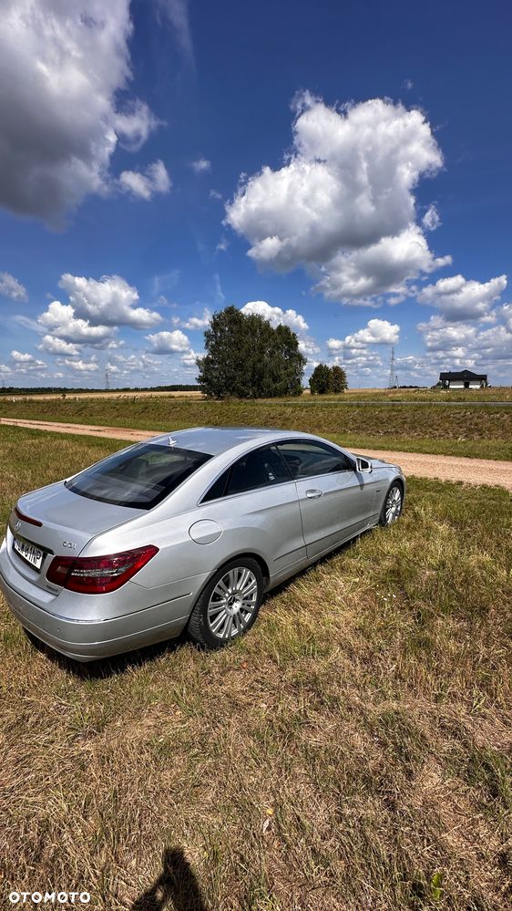 Mercedes-Benz Klasa E - 19