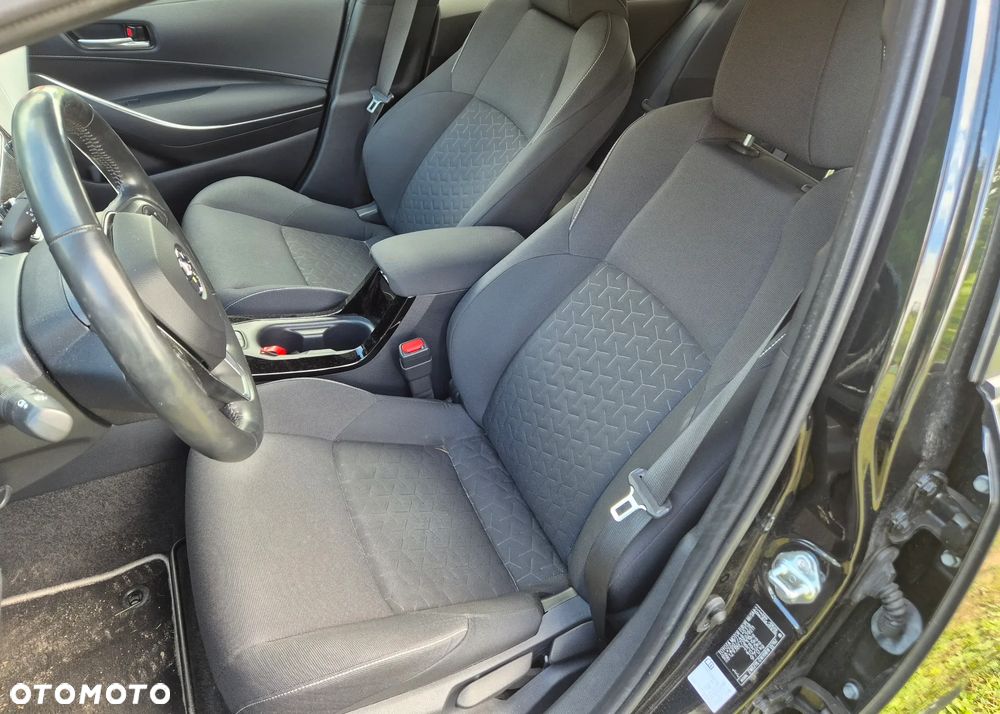 Toyota Corolla 1.8 Hybrid GR Sport - 12