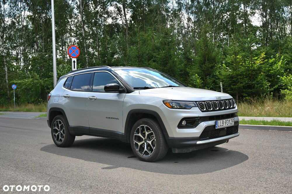 Jeep Compass - 2