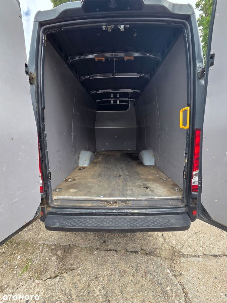 Iveco Daily - 8