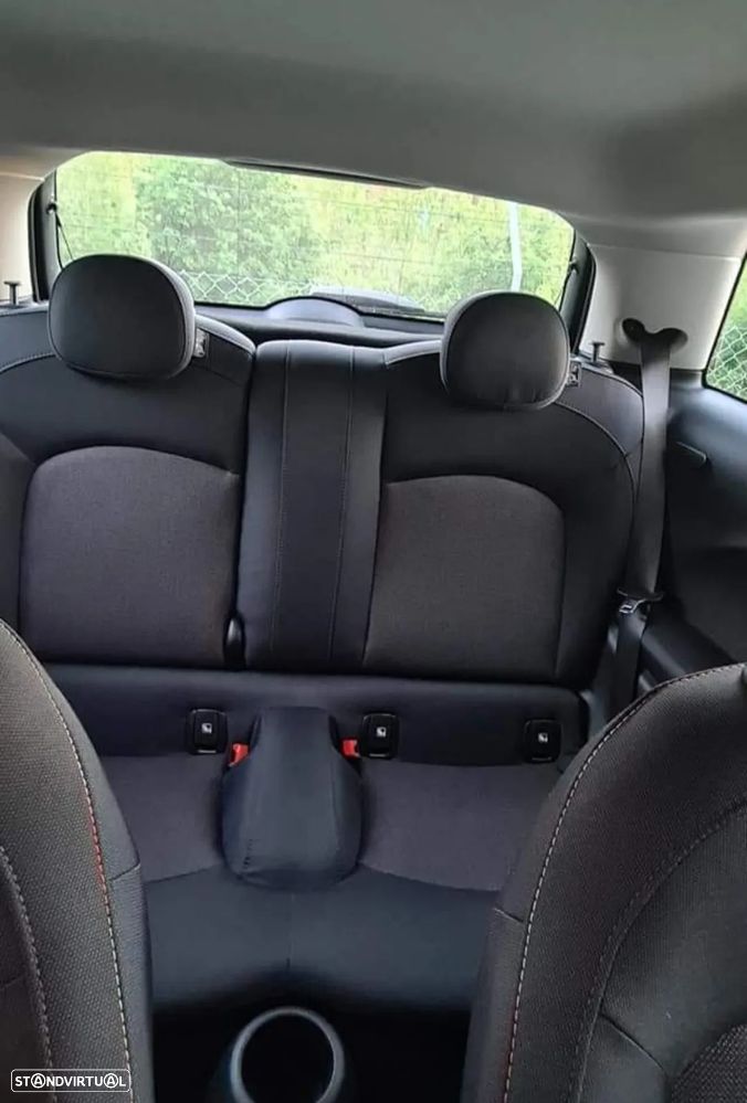 MINI 3 Portas One - 7