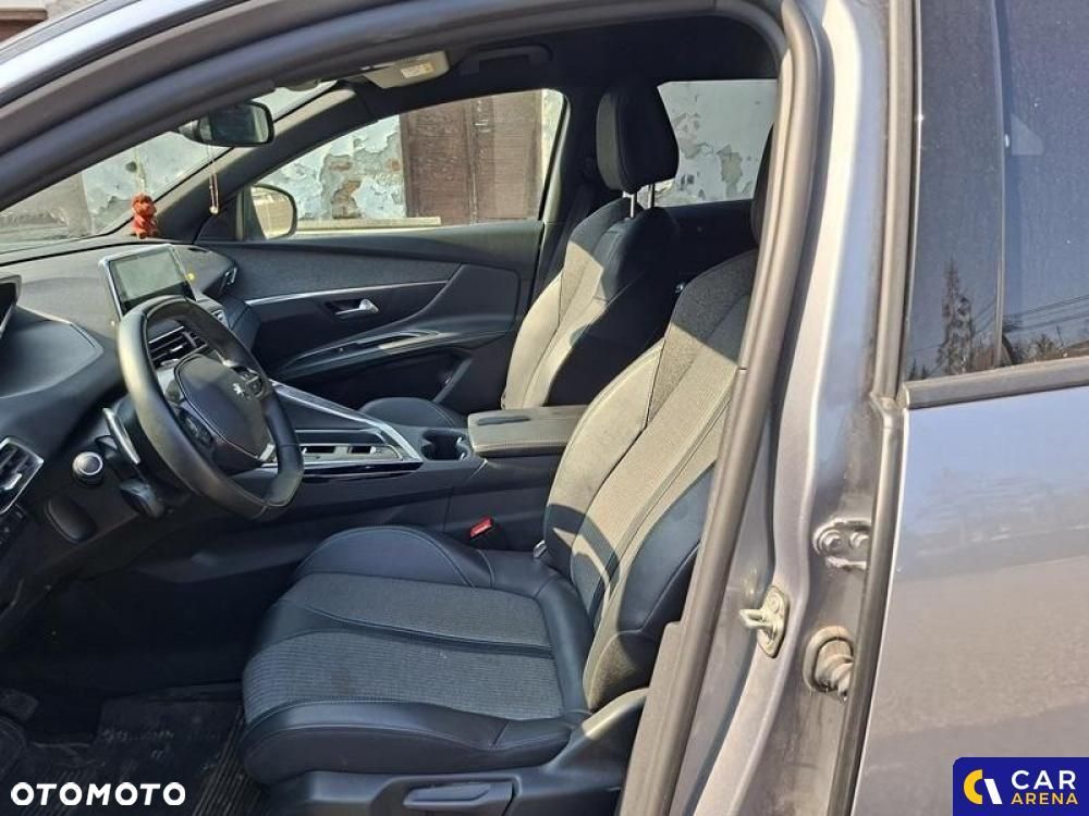 Peugeot 3008 - 17