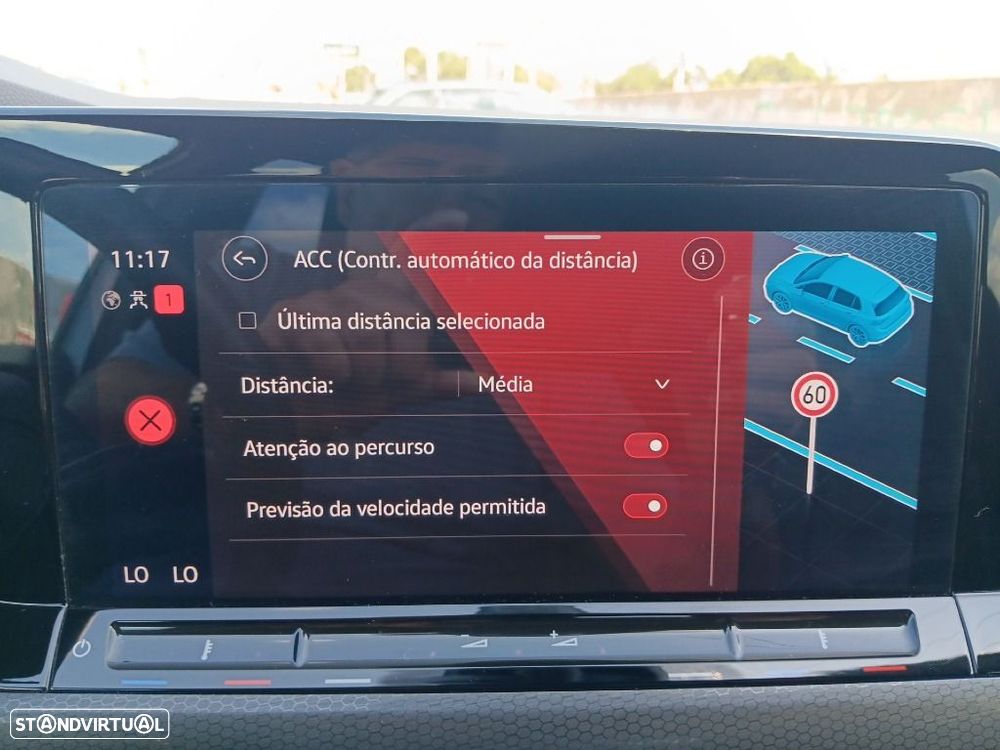 VW Golf 2.0 TDI GTD DSG - 27