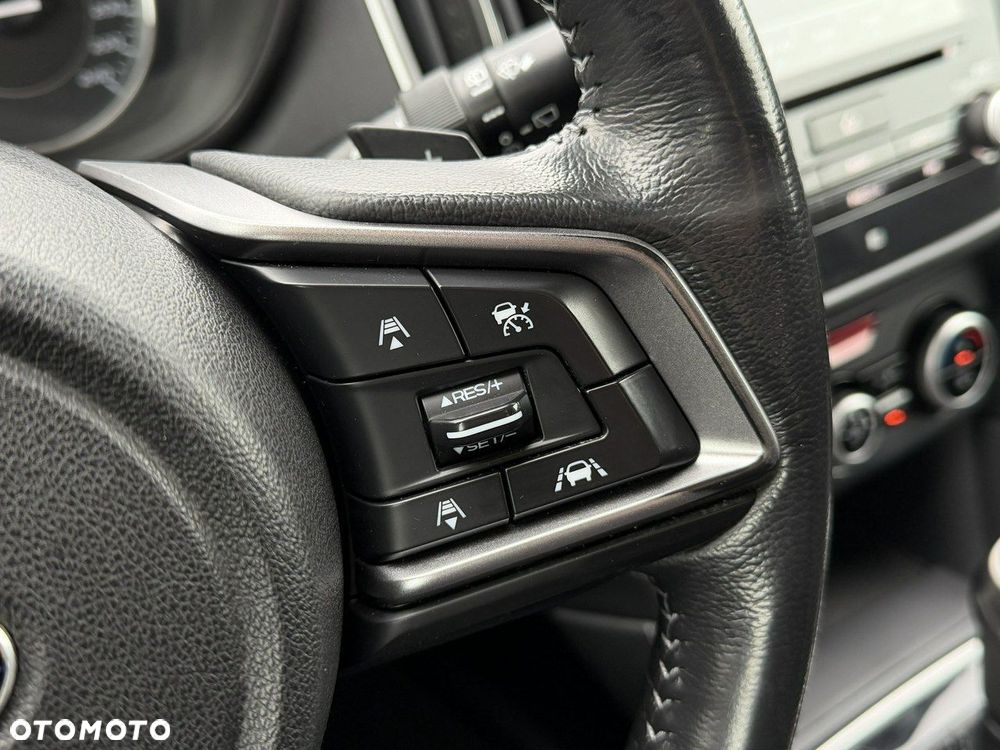 Subaru Impreza 2.0i Exclusive (EyeSight) Lineartronic - 21