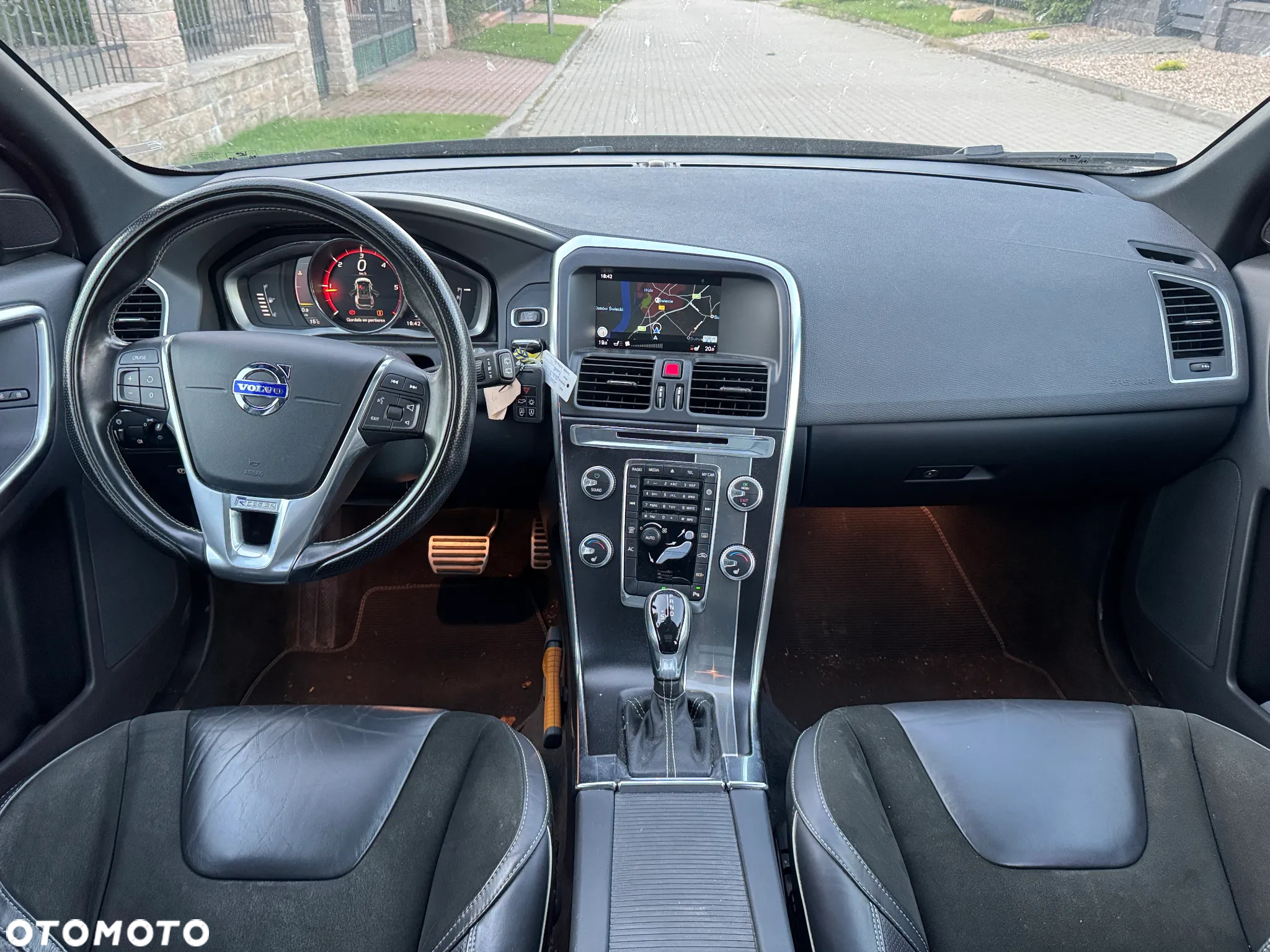Volvo XC 60 D4 Geartronic RDesign - 3