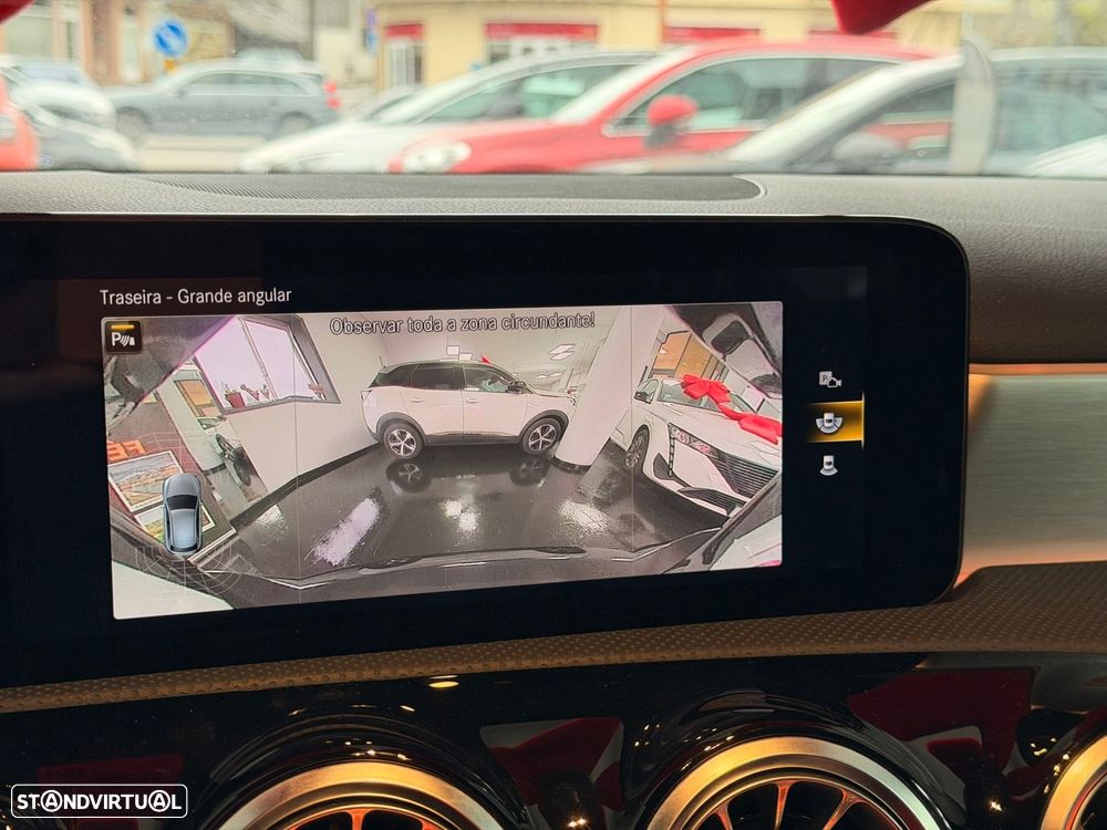 Mercedes-Benz A 160 AMG Line - 18