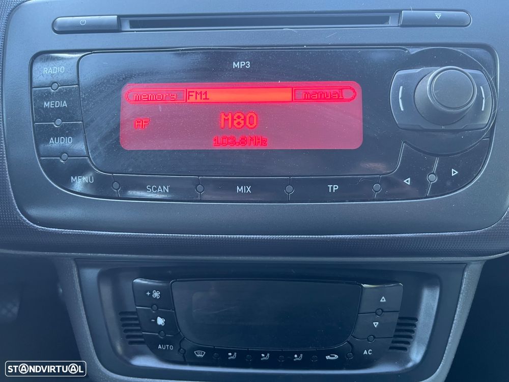 SEAT Ibiza 1.4 16V Style - 11