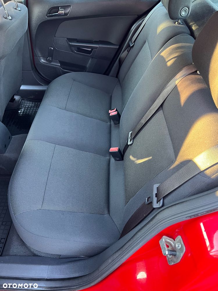 Opel Astra 1.4 Selection - 15