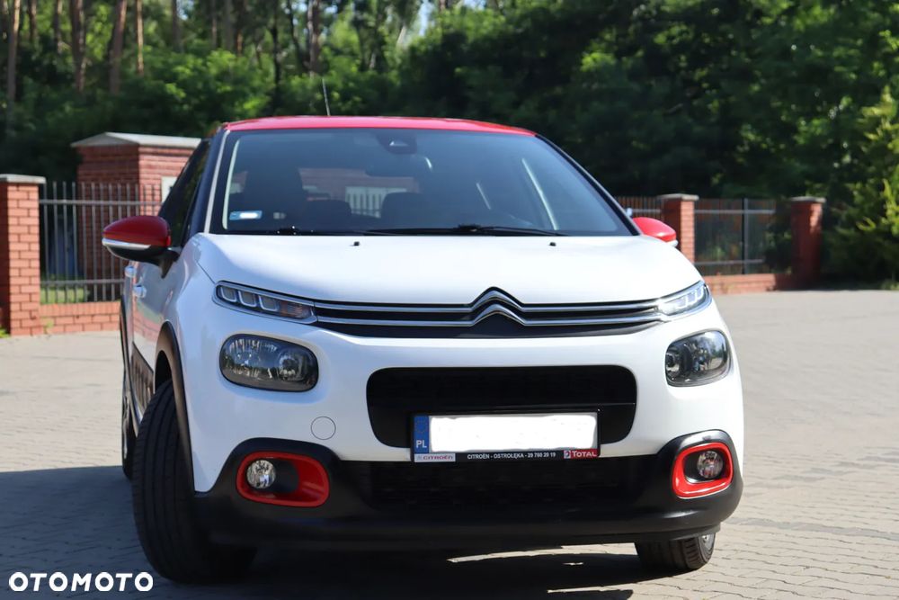 Citroën C3 1.2 PureTech Shine - 1