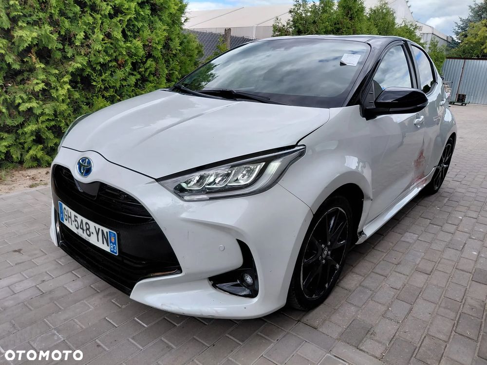 Toyota Yaris - 12