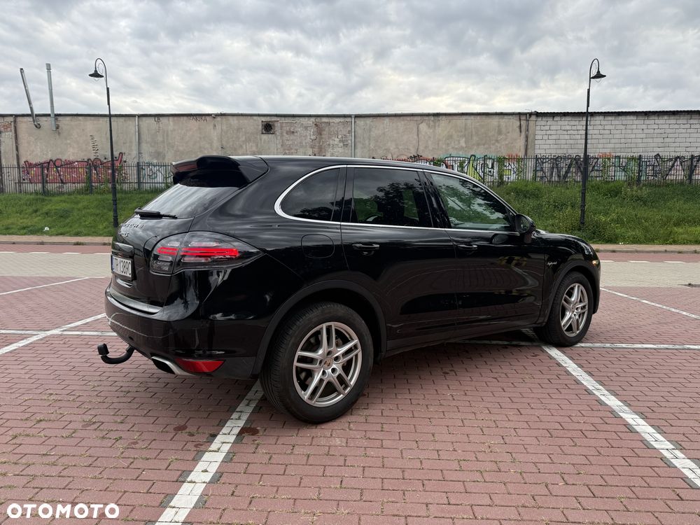 Porsche Cayenne - 3