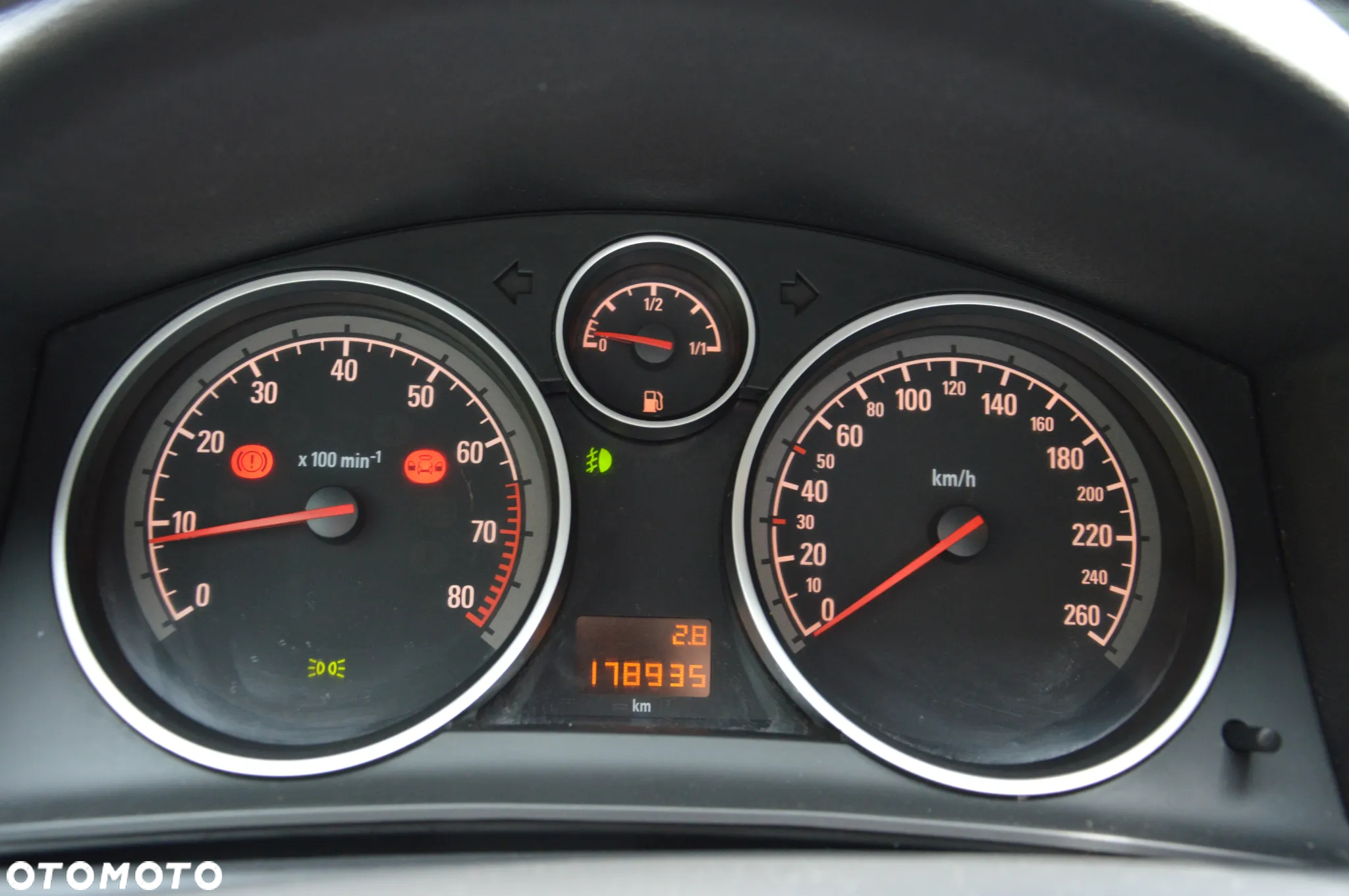 Opel Astra 1.6 Cosmo - 32